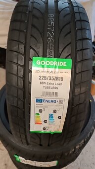 225/35 R19 letné DOT 2024 - 2