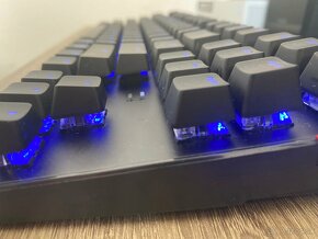 Klávesnica GK630K BLACK RGB - 2