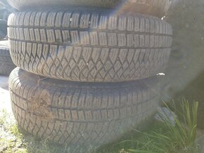 Zimná sada 6x139,7 pneu 235/75 R15 - 2