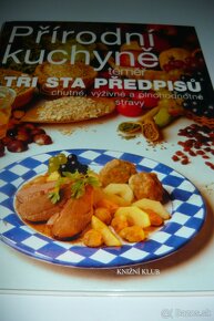 Kuchárske knihy - každý kus 5,-euro - 2