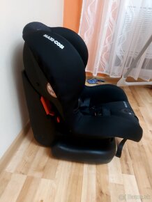 Predám Autosedačku Maxi-Cosi 9/18kg - 2