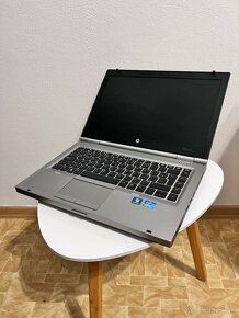 Notebook 14" HP.Intel i5-3320M 2x2,60GHz.8gb ram.120gb SSD - 2