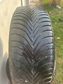 Plechové disky +Zimne pneu Michelin 215/65 R16 5x114,3 - 2