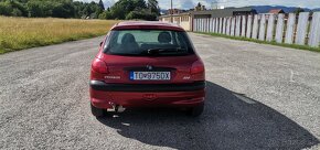 Peugeot 206 1.1-benzín - 2