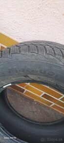 MATADOR SIBIR SNOW 215/65 R16. - 2