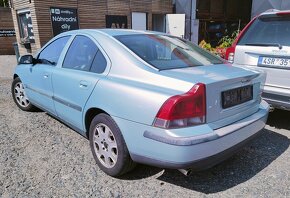 Volvo S60 2,4T 147kw Náhradní díly - 2