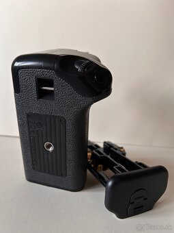 Battery Grip Canon BG-E5 pre Canon EOS 450D, 500D, 1000D - 2