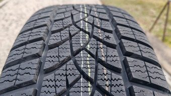 Zimné pneu 205/45 R18 --- GOOD YEAR - 2