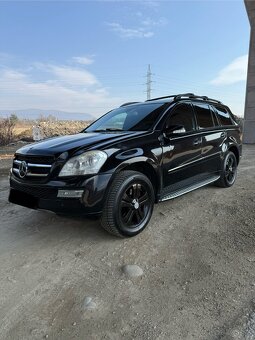 Mercedes Benz GL 450 - 2