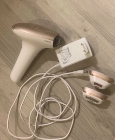 Epilátor Philips Lumea IPL 7000 SC1997/00 - 2