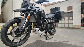 SUZUKI V-STROM 800 DL - 2