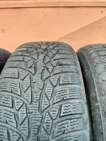 Predám zimné pneu Nokian WRD4  205/55 r16 - 2