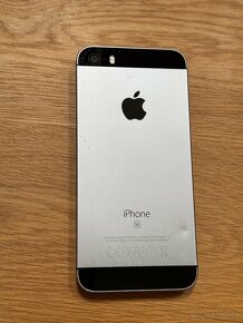 iPhone SE 2016 16 GB - 2