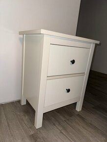 Hemnes nočný stolík - 2