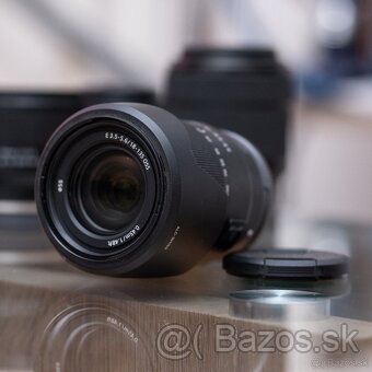 Sony E 18-135mm f3.5-5.6 OSS - 2