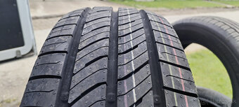 Letné pneu 215/65 R15C --- SEMPERIT - 2