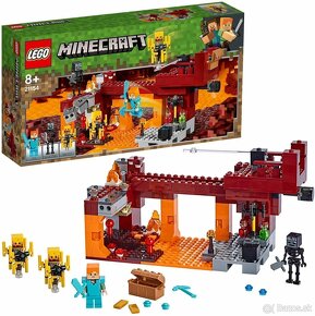 LEGO® Minecraft 21154 - 2