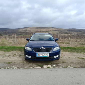 Škoda Octavia Combi 2.0 TDI Ambition 4x4 - 2