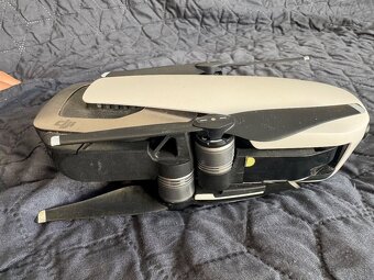 DJI Mavic Air Fly More Combo - 2