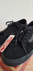 • Tenisky Vans Old Skool all - black • - 2