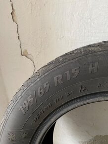 195/65R15 - 2