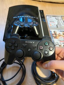 Playstation 3 FAT + 2 ovládače a hry - 2