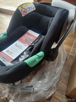 Predám autosedačku Cybex+spodný nadstavec Isofix - 2