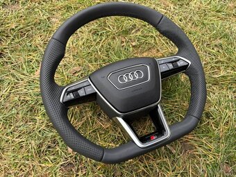 AUDI sportovy S volant kozeny zrezany perforovany - 2