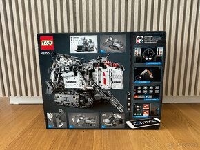 LEGO Technic 42081,42110,42100 - 2