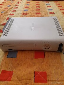 Xbox 360 RGH čipom - 2