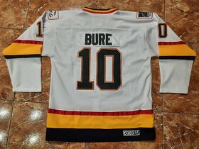 Pavel Bure - Vancouer Canucks - 2