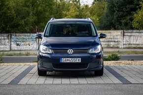 Volkswagen Touran 1.6 TDI Premium Comfortline DSG - 2