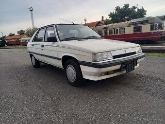 Renault 11 gtx r.v1988 - 2