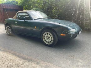 Mazda mx5 NA 1.6 66kw - 2