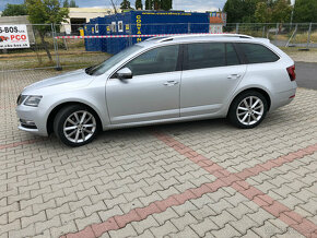 ŠKODA OCTAVIA COMBI STYLE 2,0 TDI 110KW DSG - 2