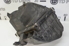 Airbox Audi 4B0133837 - 2