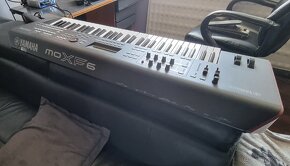 Yamaha moxf 6 - 2