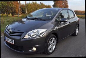 Toyota Auris 1.6 Premium+ - 2