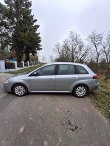 Fiat Croma 1.9 JTD - 2