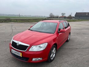 Skoda Octavia 2.0 TDI DSG family r.v 2012 xenon navi webasto - 2