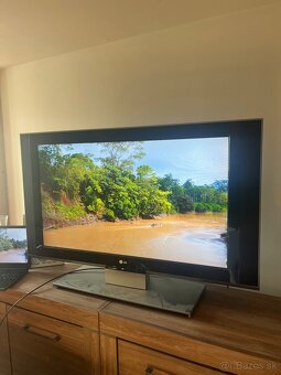 LG LCD 105cm - 2