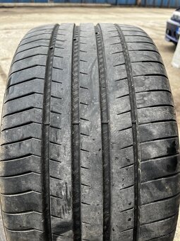 275/35 R19 letné - 2