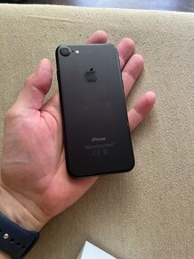 iPhone 7 32gb black - 2