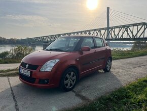 Suzuki Swift facelift PLNÁ VÝBAVA - 2