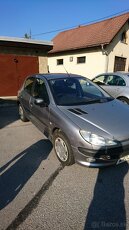 Rozpredam peugeot 206. Automat, 1,6benzin - 2