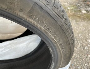 205/45 R18 Goodyear UltraGrip 2019 8,14mm - 2