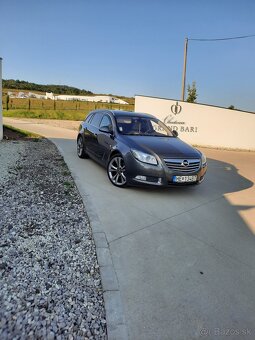 Opel Insignia - 2