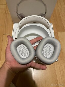 airpods max - 2