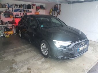 Predam Audi a3 1.5tsi 110kw - 2