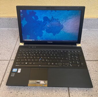 Toshiba Tecra / i5-3230M / 8GB RAM / 256GB SSD / 15.6" - 2